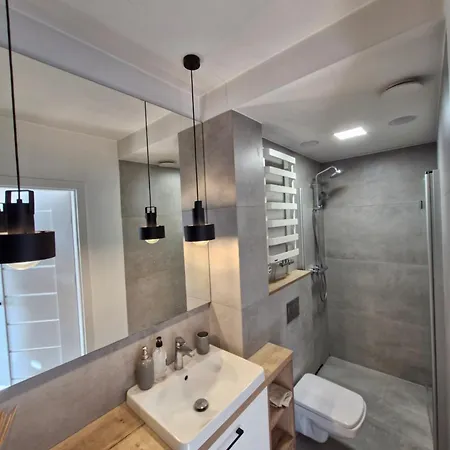 Sloneczna Kawalerka Abrahama Appartement